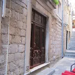 Apartments Giron