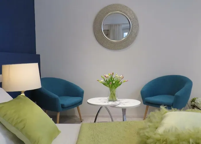 Apartments Giron