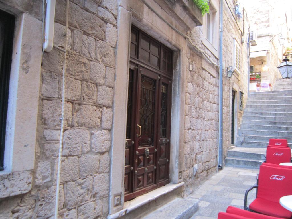 Giron Dubrovnik