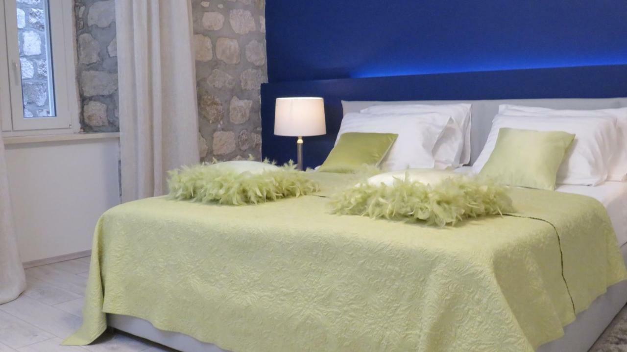Giron Guest house 4*