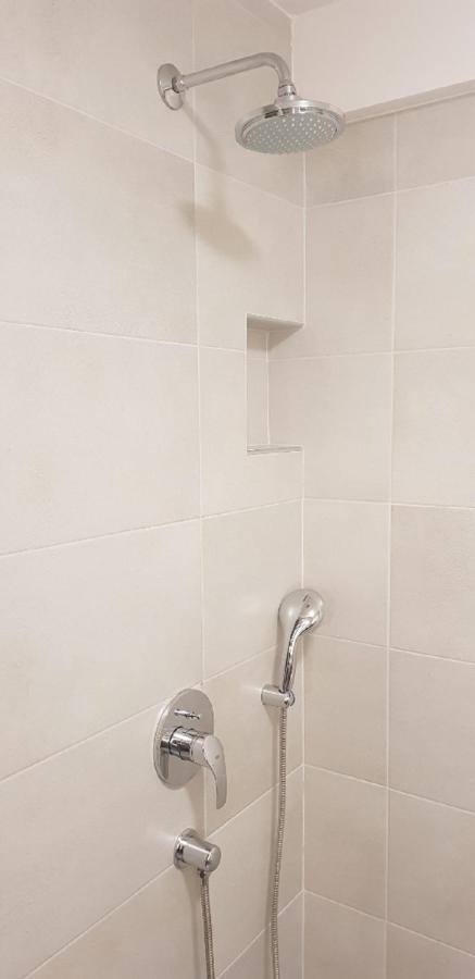 Giron Guest house 4*